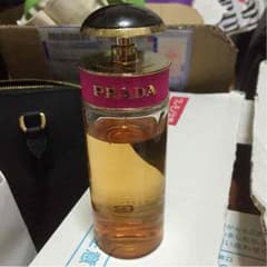 プラダ キャンディのサムネイル
