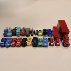 【トミカ】カーズ　23台　まとめ売り お得】カーズ トミカまとめ売り(23台)廃盤商品あり - メルカリ