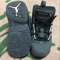 Jordan 13cmのサムネイル