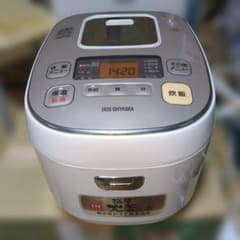 ☆使用回数 7日のみ☆極厚火釜 5.5合炊き アイリスオーヤマ IHジャー