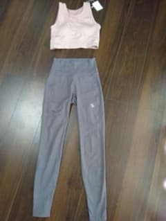 ☆美品☆XEXYMIX ゼクシーミックス レギンスSとブラタンクセットのサムネイル
