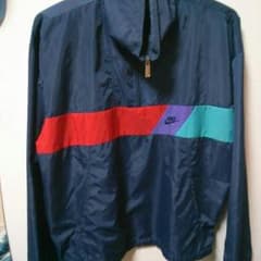 Nike 80sのサムネイル