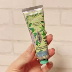 【ぱぴこさん専用】ロクシタン ヴァーベナ グラニテハンドクリーム 30ml 限定のサムネイル