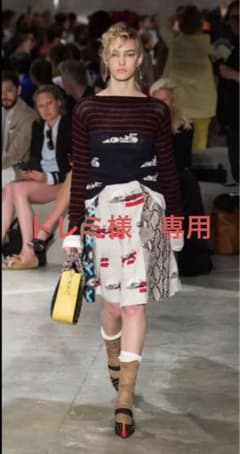 【PRADA】プリーツスカート 異素材ミックス／ランウェイコレクションのサムネイル