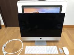 Apple iMac 21.5インチ 4K i7  SSD256 RAM16のサムネイル