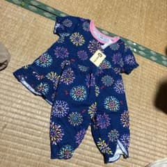 花火模様のベビー服セットのサムネイル