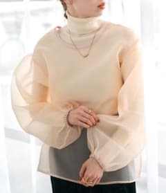 hinari クリーム色シースルートップスのサムネイル