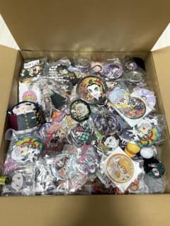 鬼滅の刃 グッズ 大量まとめ売り - メルカリ