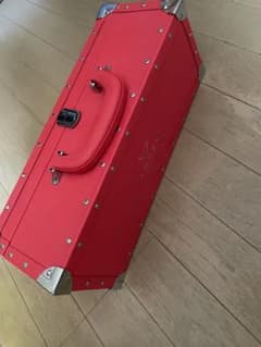 エンジェルシャンパン 赤 空箱のサムネイル