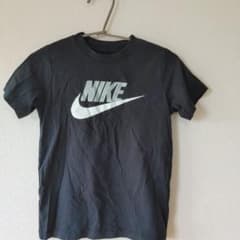 Tシャツ　NIKE　110～120のサムネイル