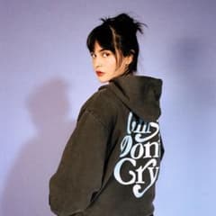 Girls Don't Cry パーカーのサムネイル
