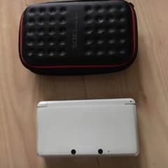Nintendo 3DS 本体 白のサムネイル