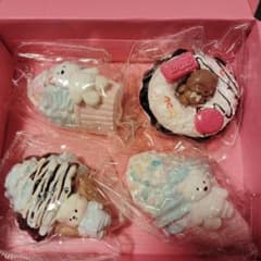 ミ*ー様 MOMOCOスクイーズ　 くまのアイスクリームとドーナツの 4個セットのサムネイル