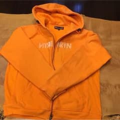 バートンパーカーのサムネイル