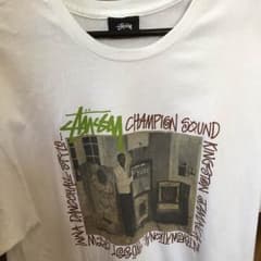 値下げ！stussy Tシャツのサムネイル