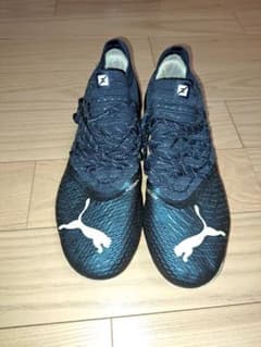 PUMA　フューチャー　サッカースパイク　27cmのサムネイル
