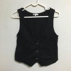 黒ベストのサムネイル