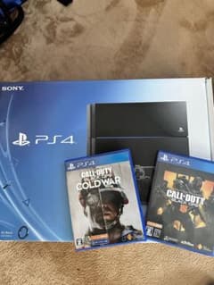 PlayStation®4 ジェット・ブラック500GBCUH-1000AB01のサムネイル