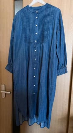 美品☆アズノウアズオオラカピンタックデニムワンピース大きいサイズF（15〜17号 美品☆アズノウアズオオラカピンタックデニムワンピース大きいサイズF