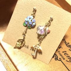 NO.432＊ハンドメイド　ピアスのサムネイル