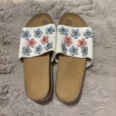 Esperanza フラワーモチーフ サンダル ホワイトのサムネイル