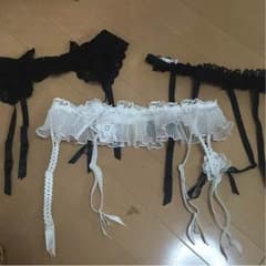 ガーターベルトのサムネイル