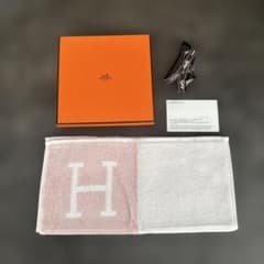 新品未使用】タグ付きHERMES エルメス ハンドタオル ピンク Hロゴ