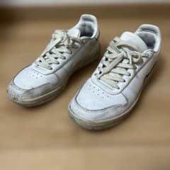 adidas ホワイト スニーカーのサムネイル