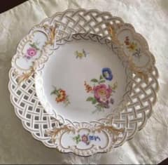 マイセンMeissen フラワー金彩プレート メッシュ透かしレース花柄 21cm マイセンMeissen フラワー金彩プレート メッシュ透かしレース花柄 21cm