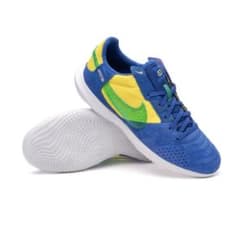 NIKE GATO フットサルシューズのサムネイル
