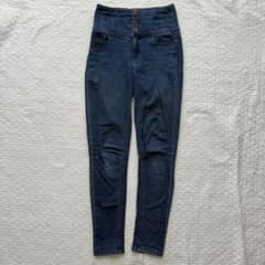 メルカリ市特別価格　レディース　Janiss ハイウエストスキニーデニム　Lのサムネイル