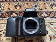 Nikon F70 フィルムカメラ ニコン ジャンク品のサムネイル