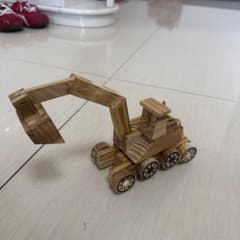 m*u様 〈手作り〉動く‼︎木製ショベルカー　おもちゃのサムネイル