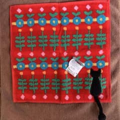 【新品】マタノアツコ　ネコのしっぽ　ハンカチのサムネイル