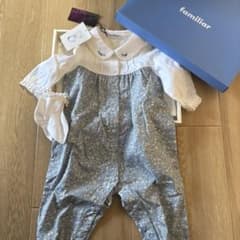 familiar 花柄ロンパース 靴下付き新品ギフトのサムネイル