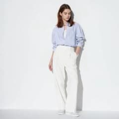 UNIQLO タックワイドパンツ新品未使用のサムネイル