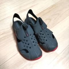 NIKE ナイキ サンダル 18cmのサムネイル