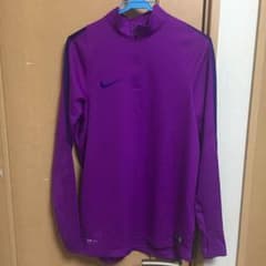 ナイキトレーニングウェアのサムネイル
