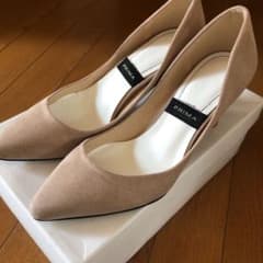PLAINCLOTHINGパンプスのサムネイル