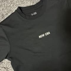 NEW ERA ブラック Tシャツ Sサイズのサムネイル