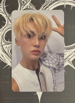 XLOV ヒョン RISING STAR トレカ - メルカリ