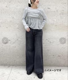 ブラック デニムパンツ ワイドシルエットのサムネイル