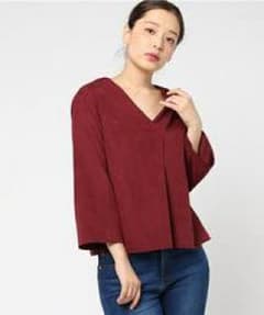 INGNI♡ピーチVネックタックトップスのサムネイル