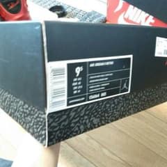 Air Jordan retro 3のサムネイル