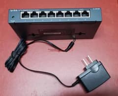 TP-LINK TL-SG108 8ポート(中古)のサムネイル