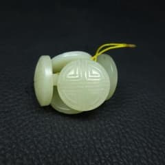 清時代 和田玉 馬首 帯鈎 置物 中国古美術 玉器 中国伝来 時代物 旧家蔵出し 五点セット 清時代 和田玉 玉釦 玉ボタン 古美術 骨董品 旧家蔵出し
