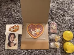 【値下げ】TWICEジヒョ　グッズセットのサムネイル