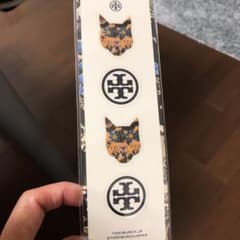 お値下げしました★  トリーバーチ ステッカーのサムネイル