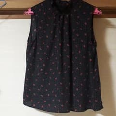 専用です♪　ナチュラルビューティーベーシック　花柄ノースリーブ　チュニックのサムネイル