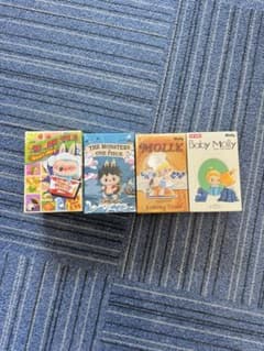 POP MART フィギュア 4種セットのサムネイル